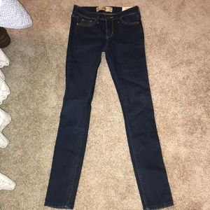 Hollister Dark Wash Low-Rise Super Skinny Jeans